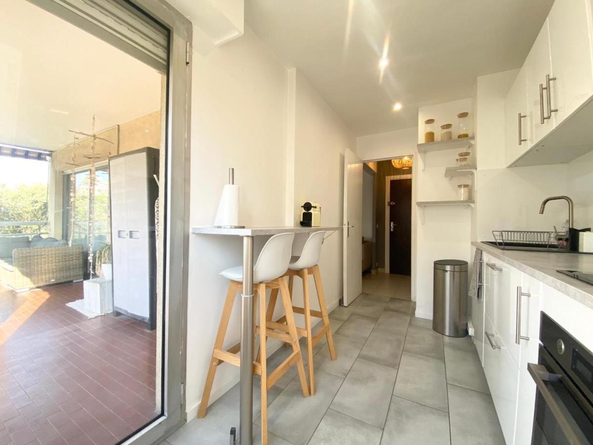 Apartment Antibes City-Center & Port Extérieur photo