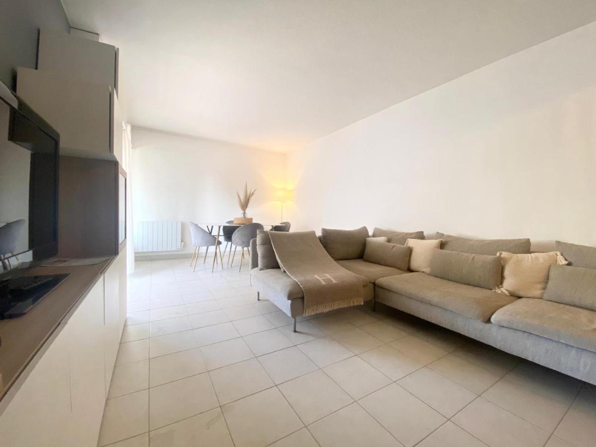 Apartment Antibes City-Center & Port Extérieur photo