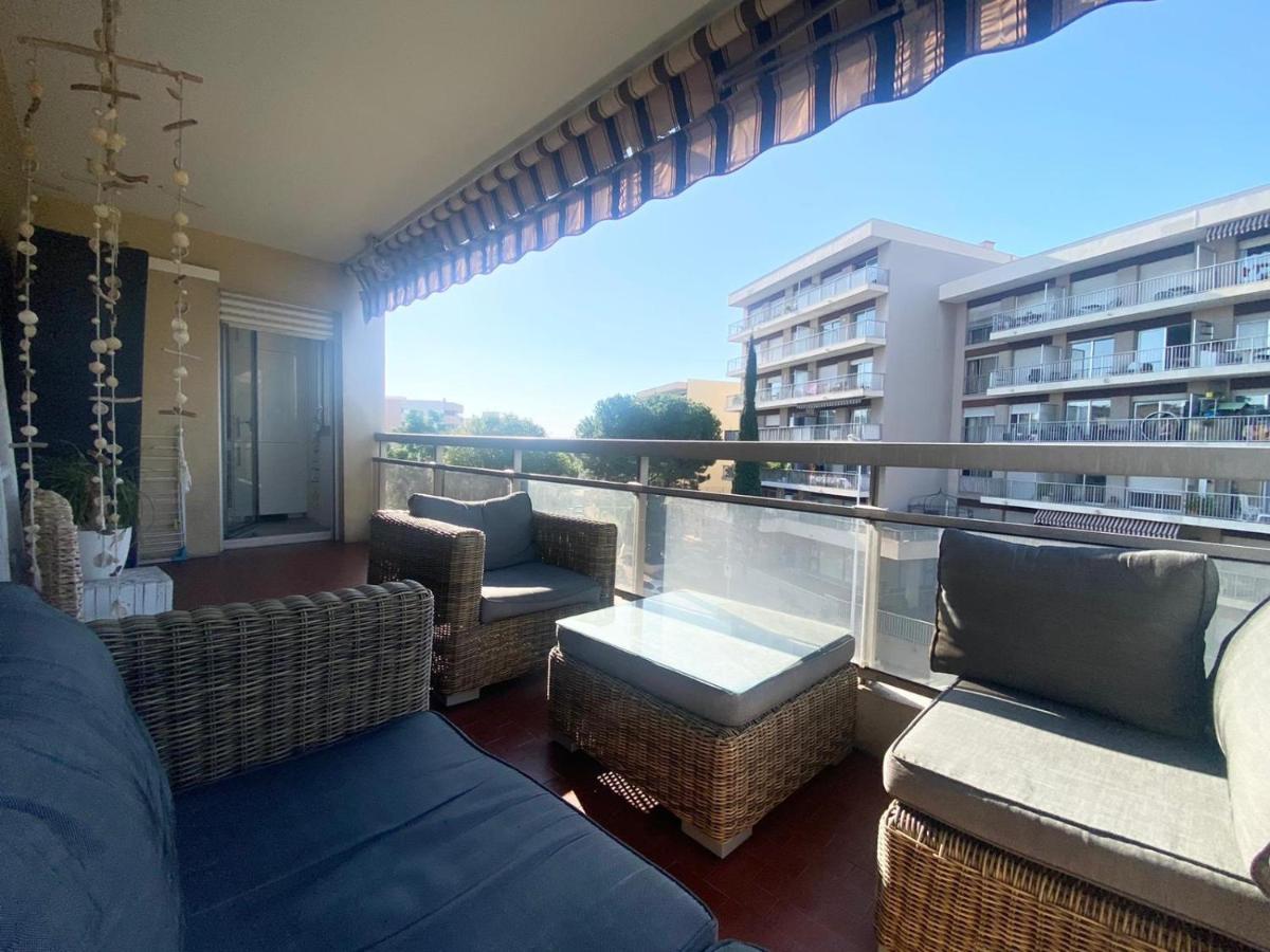 Apartment Antibes City-Center & Port Extérieur photo